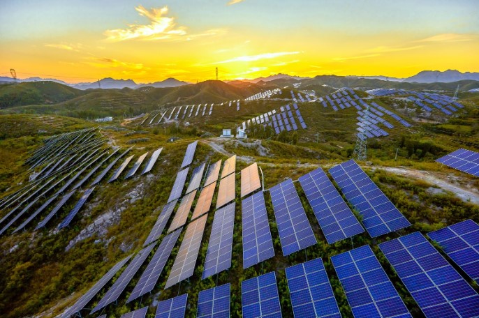 поточні ціни на сонячні панелі в Україні та їхня динаміка